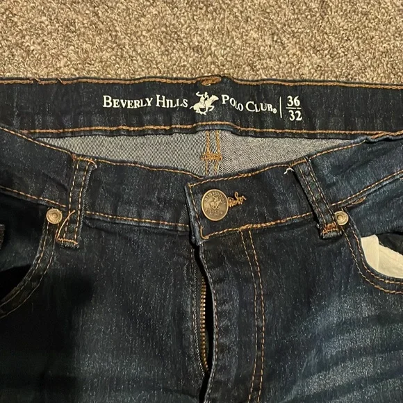 Pair of pants - Picture 4 of 4